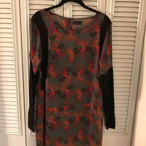 Printed dress with black sleeves